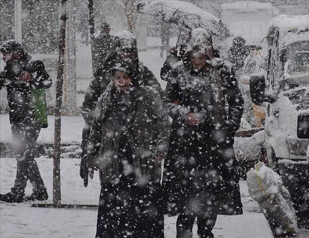 Meteorolojiden sağanak ve kar uyarısı
