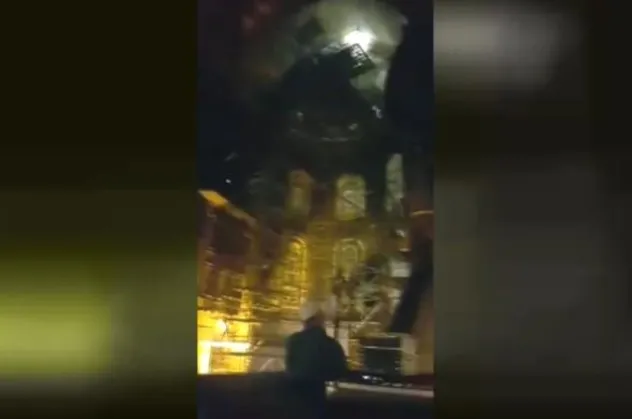 Ayasofya-i Kebir Camii'nde ses denemeleri sırasında okunan Amenarrasulü mest etti! İşte duygulandıran o anlar