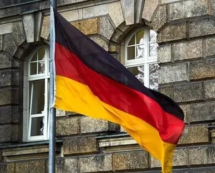 Türkiye ile derdiniz ne?