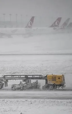 Sabiha Gökçen Havalimanı’na inişler yapılamıyor