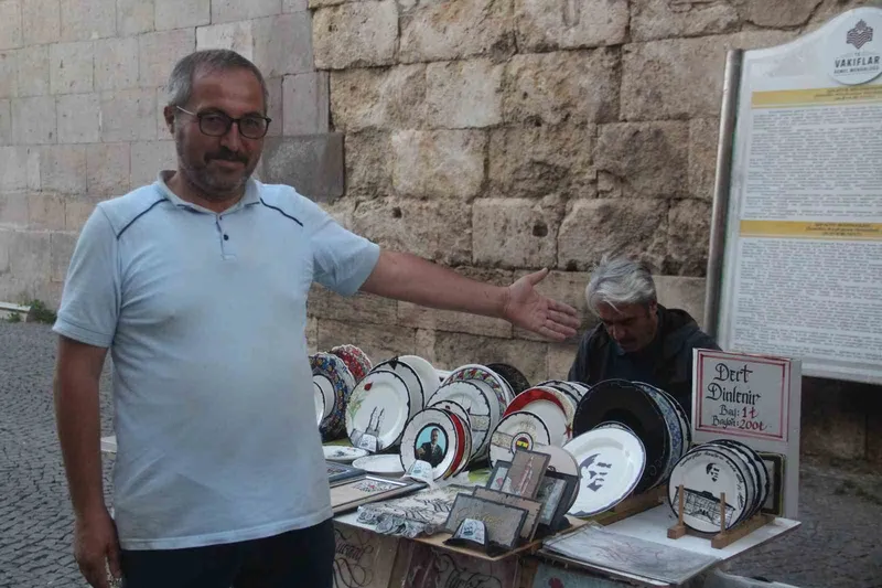 Sivas'ta sıra dışı iş: Kadınlardan farklı, erkeklerden farklı para alıyor-4