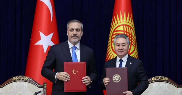 Dışişleri Bakanı Hakan Fidan Kırgızistanlı mevkidaşı Kulubayev ile Bişkek'te görüştü