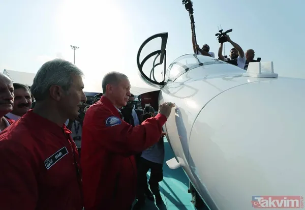 SON DAKİKA: Başkan Recep Tayyip Erdoğan Samsun TEKNOFEST'te KIZIELMA ve HÜRKUŞ'u imzaladı - 12