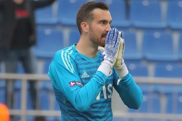 Harun Tekin, maç sonunda özür diledi