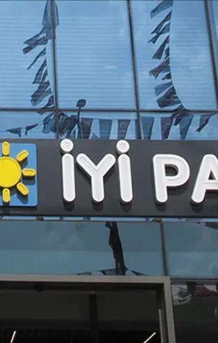Son dakika: İYİ Parti'de toplu istifa!