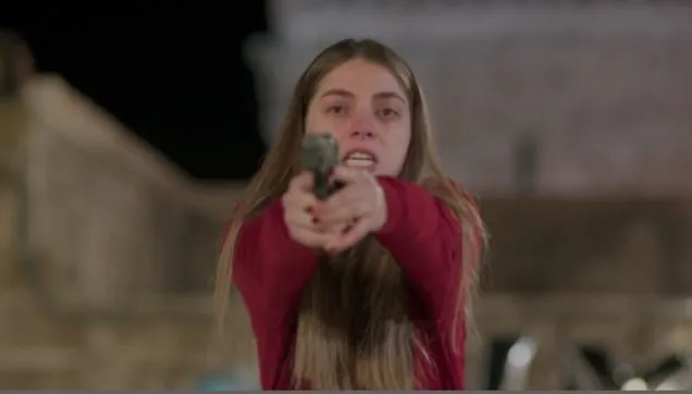 Hercai 68. bölüm 2. fragmanı: "Evladın, anasının acısıyla yaşasın!"