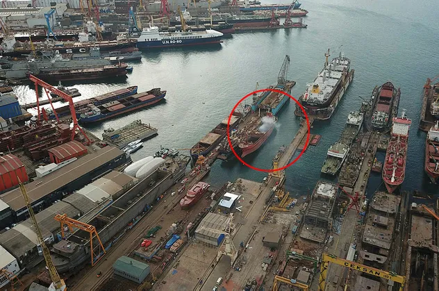 Son dakika: Tuzla’da korkutan gemi yangını!