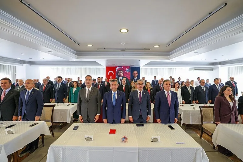 yeni-partide-kongre-takvimi-belli-oldu-1787148434311.jpeg Yeni Parti’de kongre takvimi belli oldu-3