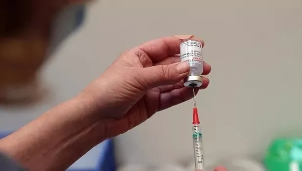 4. doz aşı yapılacak mı? Kimler 4. doz olacak, kaç yıl koruyacak? Sağlık Bakanı’ndan önemli açıklamalar…-4