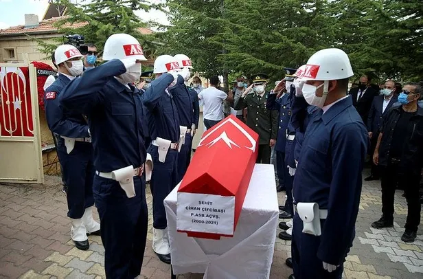 Başkan Erdoğan'dan şehit olan piyade astsubay için başsağlığı mesajı-1