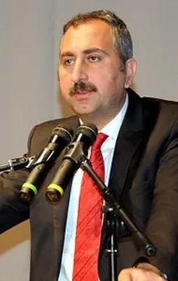 Yeni anayasa çalışmalarında kritik adım