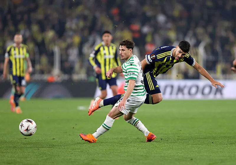 Kadıköy'de dev derbi! Fenerbahçe - Galatasaray maçının 11'leri netleşti - 7