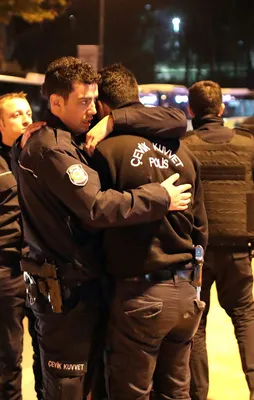 Hain saldırıdan yürek yakan kareler