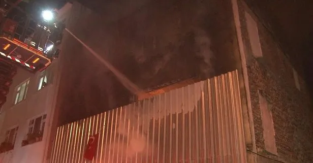 Son dakika: Şişli’de evsizlerin kaldığı metruk bina alev alev yandı