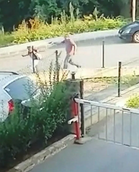 Eski eşini sokak ortasında öldürüp intihar etti! Cinayet anı kamerada-4