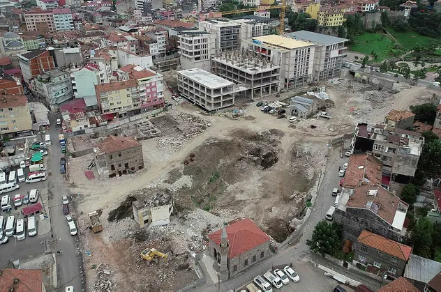 Trabzon'da binlerce yıllık keşif! Dünyanın en eski limanlarından biri bulundu