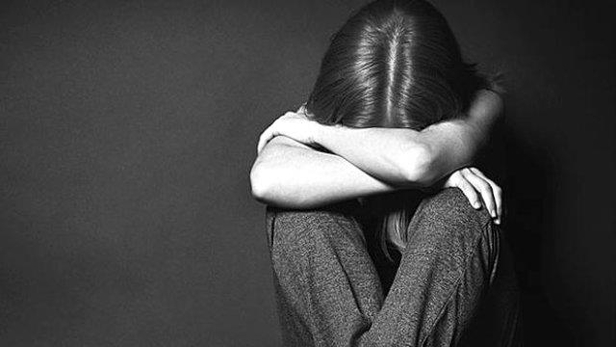 9 yaşındaki çocuğa ahlaksız teklif! 'Gel benim çıplak fotoğraflarımı çek'-5