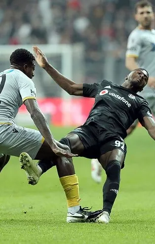 Kartal evinde fırsat tepti! Beşiktaş 0-2 Yeni Malatyaspor (MAÇ SONUCU)