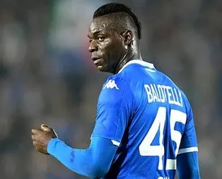 G.Saray’dan Balotelli’ye şartlı sözleşme