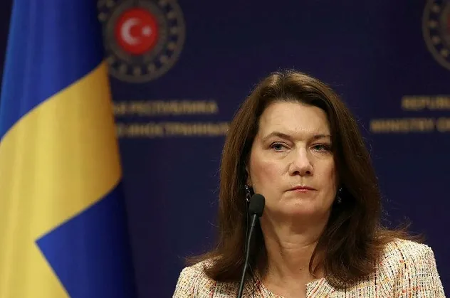 Terör destekçisi İsveç Dışişleri Bakanı Ann Linde ayağının tozuyla eli kanlı PKK’ya heyet yolladı