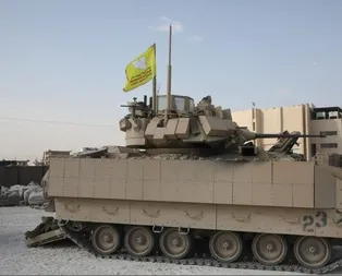 ABD zırhlısına paçavralarını asıp kent içinde dolaştılar