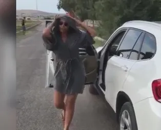 Hülya Avşar da o akıma uydu!