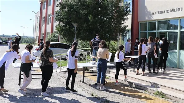 4-yillik-universite-taban-puanlari-basari-siralamalari-2021-4-yillik-bolum-puanlari-nasil-1624626648220.jpg 2 yıllık üniversite taban puanları başarı sıralamaları! ÖSYM YÖK ATLAS 2 yıllık bölüm puanları 2021!-2