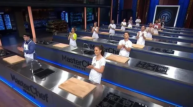 masterchef-turkiye-dun-aksam-kim-kazandi-4-agustos-2022-ana-kadroya-kim-girdi-ucuncu-finalist-kim-oldu-1659593090286.jpeg Masterchef Türkiye dün akşam kim kazandı? 4 Ağustos 2022 Ana kadroya kim girdi, üçüncü finalist kim oldu?-3