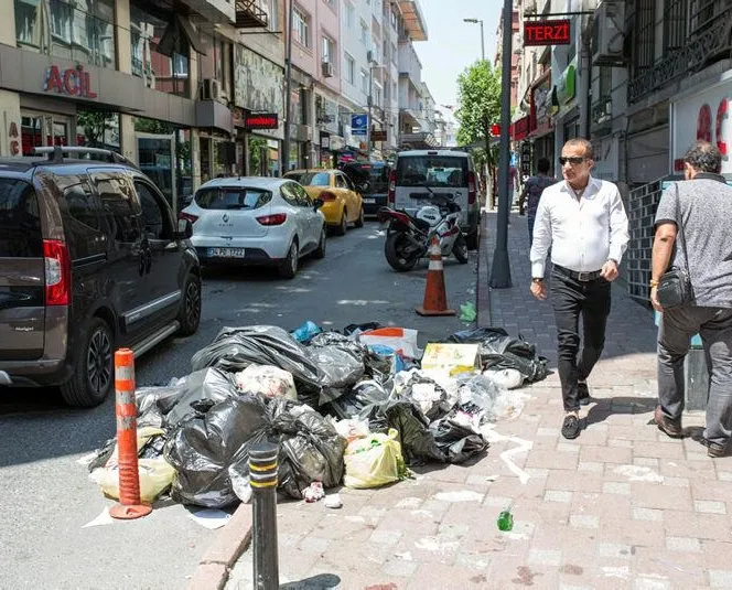 Nişantaşı’nda çöp modası