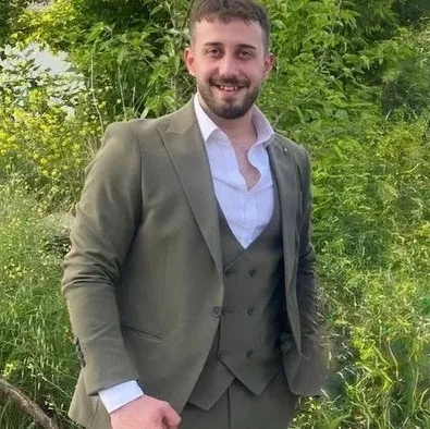 Ağabey dehşet saçtı