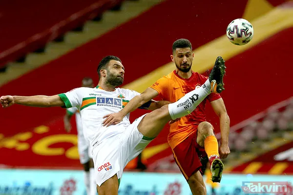 Emre Akbaba Yaklaşık 3 Ay Sonra Sahada Galatasaray'da Arka Arkaya Yaşadığı Sakatlıklarla Boğuşan Emre Akbaba, Yaklaşık 3 Ay Sonra Sahaya Çıktı. Uzun Süren...