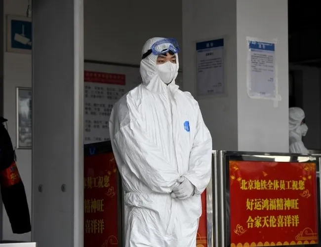 Koronavirüs bir ülkeye daha sıçradı!