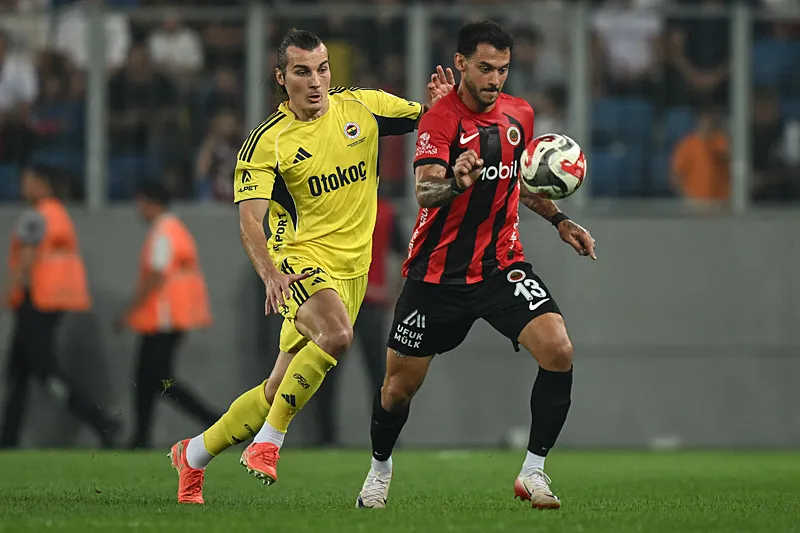 Fenerbahçe durdurulamıyor! Transferde 2 imza daha yolda - 1