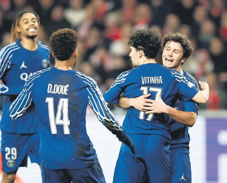 PSG ilk maçtan fişi çekti!