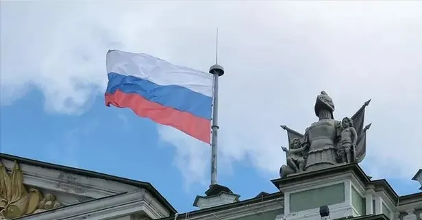 Rusya'ya İHA saldırısı! Moskova Belediye Başkanı Sergey Sobyanin: Acil servisler olay yerinde çalışıyor