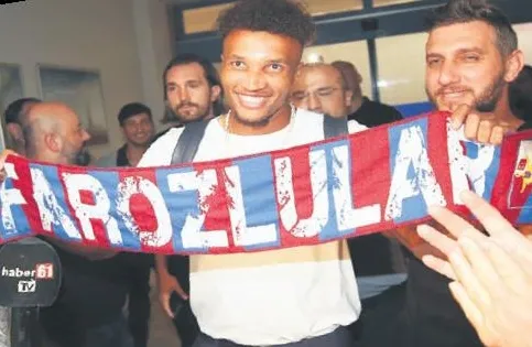 Umut Bozok bitti bitiyor! Trabzonspor transferde sona geldi...-4