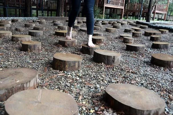 Bu yolda sadece yalın ayak yürünüyor-6