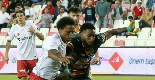 Son dakika: Alanyaspor Sivasspor’dan puanı 90’da aldı