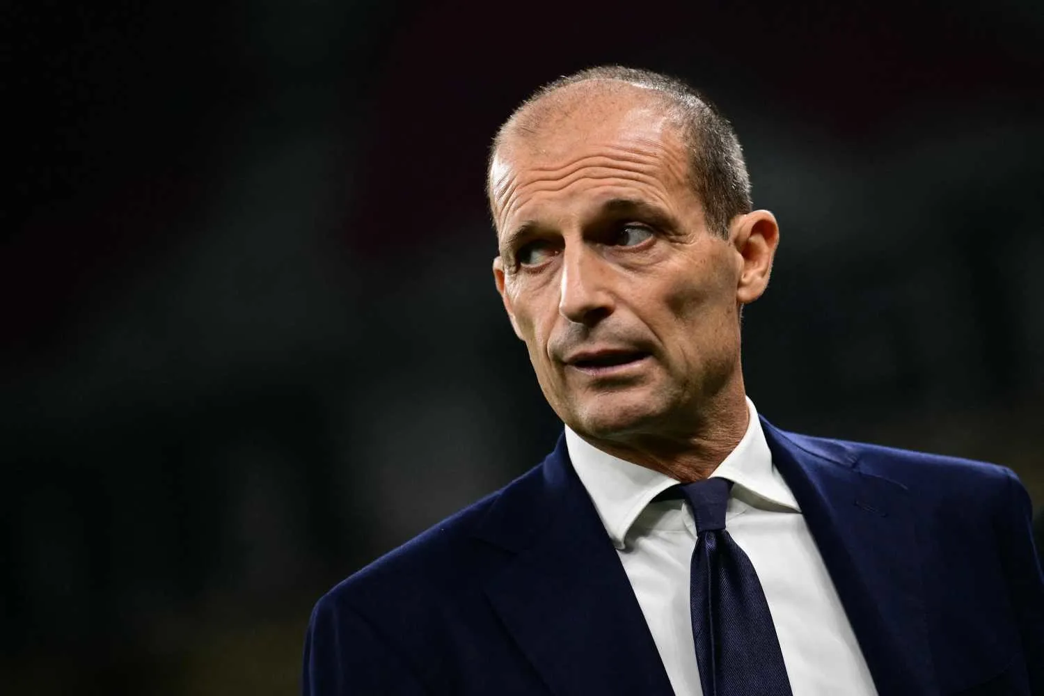 Jose Mourinho mu Fatih Terim mi? İşte en çok kupa kazanan teknik direktörler! Zirvede büyük fark - 13