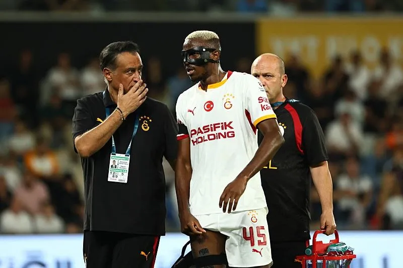 galatasarayda-osimhen-trabzonspor-macinda-oynamak-istiyor-osimhenden-okan-buruka-derbi-mesaji-1789456190504.jpeg Osimhen'in gözü o maçta! Oynamak istiyor-4