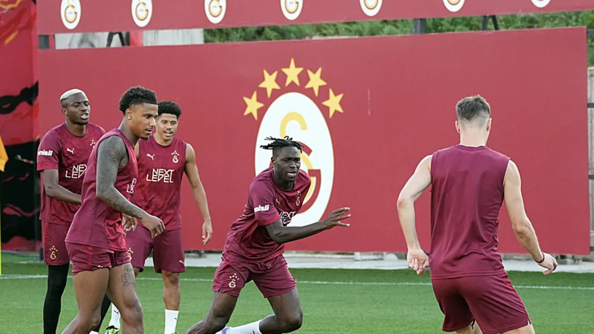 Wilfried Singo Okan Buruk ile buluştu
