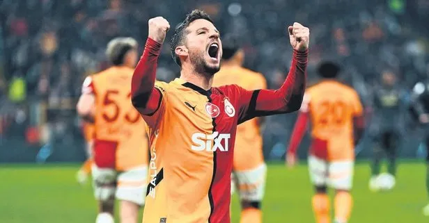 Dries Mertens’ten 10 numara performans!
