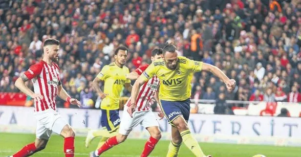 Fenerbahçe dev takımları geride bıraktı