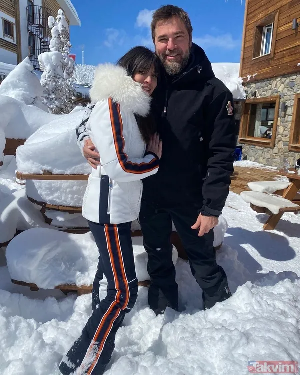 Engin Altan Düzyatan ile Neslişah Alkoçlar çifti Umre'ye gitti! Medine’den yaptığı paylaşıma beğeni yağdı! - 2