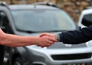 SON DAKİKA: İkinci el otomobilde fiyatlar düşecek mi? Pazara kur ayarı