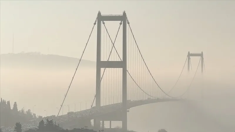 istanbulda-sis-engeli-bugun-hangi-vapur-seferleri-iptal-edildi-1772607333398.jpg İstanbul'da sis engeli! Bugün hangi vapur seferleri iptal edildi?-6