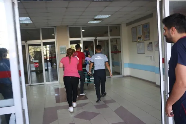 tokatta-akrabalarin-kavak-agaci-kavgasi-kanli-bitti-2si-agir-4-yarali-1663525550905.jpg Tokat'ta akrabaların kavak ağacı kavgasında kan aktı: 2'si ağır 4 yaralı-3