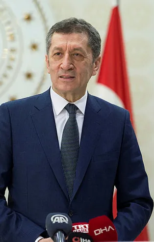 Milli Eğitim Bakanı Ziya Selçuk'tan velilere uzaktan eğitim çağrısı!
