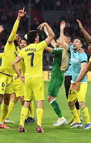 Küçük şehirden büyük mucize! Bayern Münih'i deviren Villarreal adını yarı finale yazdırdı