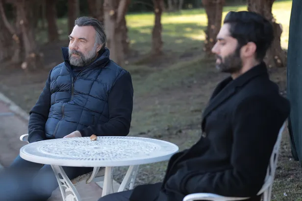 eskiya-dunyaya-hukumdar-olmaz-bu-aksam-var-mi-edho-yeni-sezon-ne-zaman-basliyor-1634641892235.jpg Eşkıya Dünyaya Hükümdar Olmaz bu akşam var mı? EDHO yeni sezon ne zaman başlıyor?-5